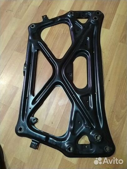 Распорка подрамника Audi A6 C7 A7 A8 D4 А6 А7 А8