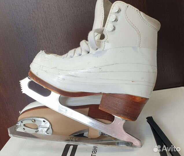 Коньки фигурные