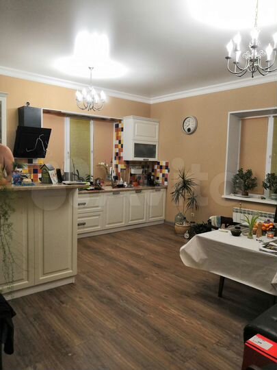 Дом 180 м² на участке 15 сот.