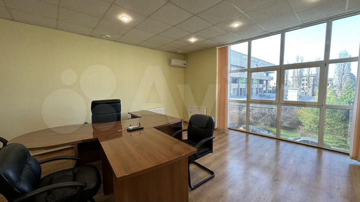 Свободного назначения, 250 м²