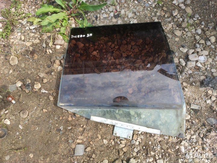 Стекло дверное заднее правое Seat Toledo лифтбек