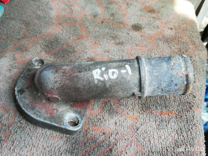 Трубка шланг Киа Рио Kia Rio 1