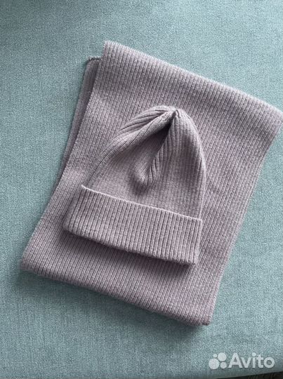 Шапка и шарф детский