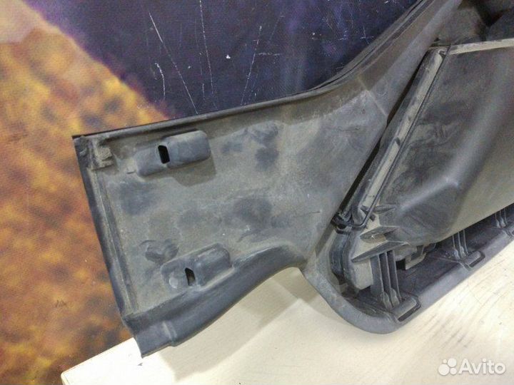 Корпус салонного фильтра передний правый Bmw 525I