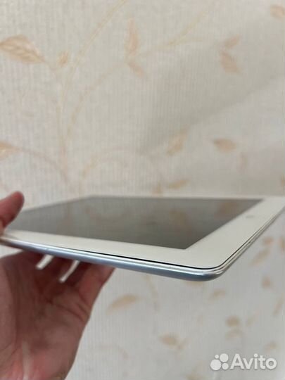 iPad 4 16gb Wi-Fi+sim