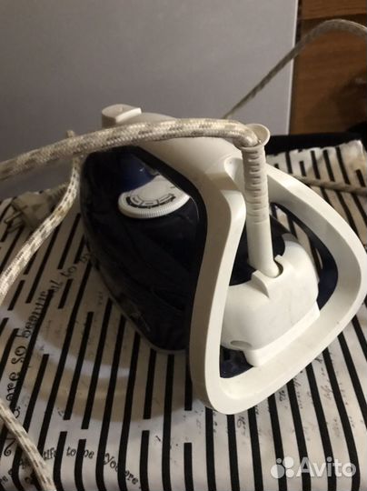 Утюг с парогенератором Tefal