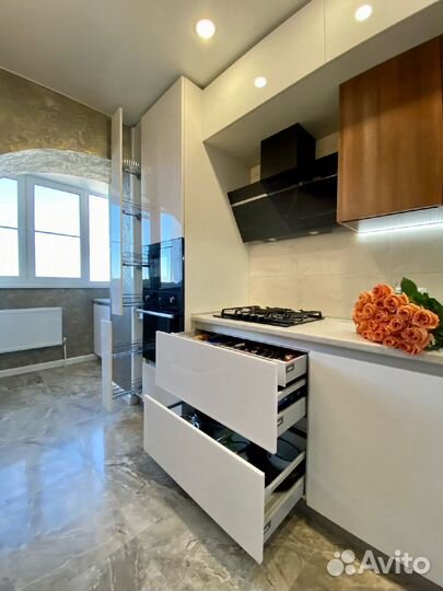 Кухни на заказ от фабрики в Челябинске