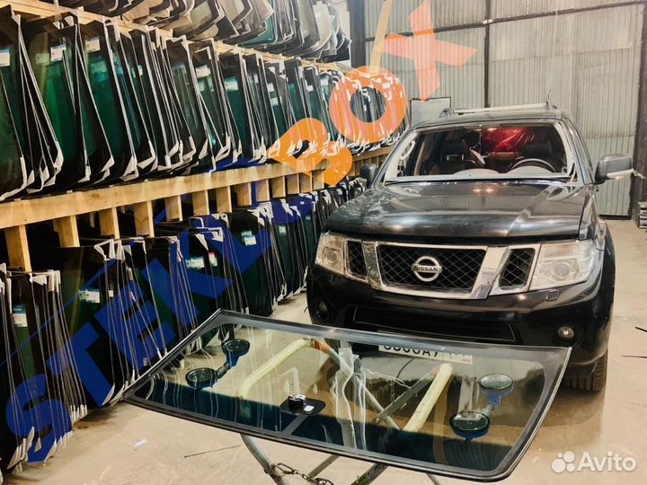 Лобовое стекло Ниссан Патфайндер