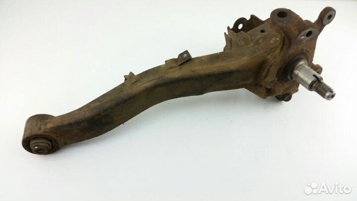 Ступица задняя правая Mitsubishi Sigma F16A 6G72