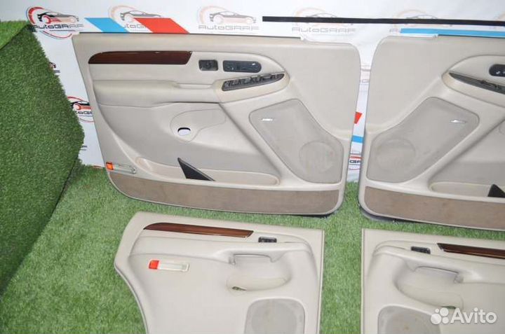 Обшивки дверей (комплект) Cadillac Escalade GMT820