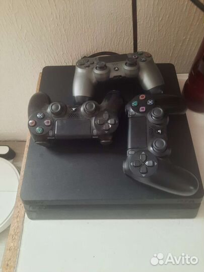 Sony PS4 slim 1tb