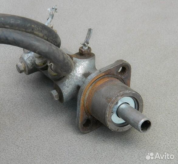 Цилиндр тормозной главный Fiat Marea 1.8