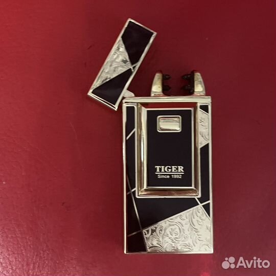 Зажигалка tiger электроэмульсионна