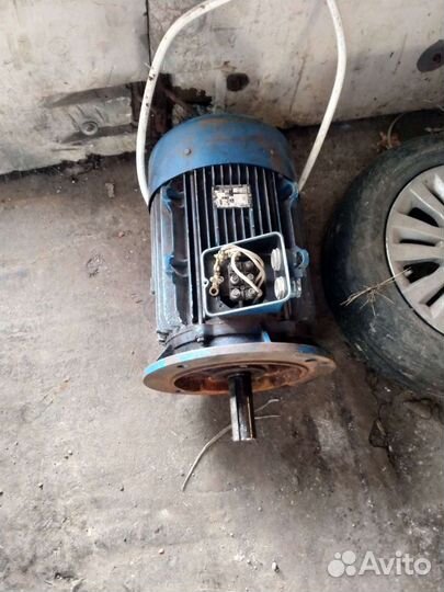 Электродвигатель