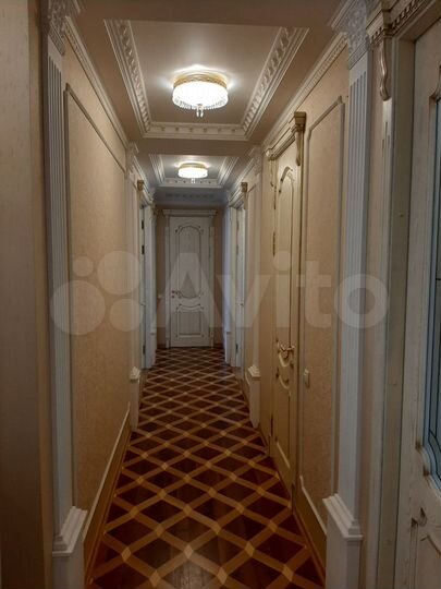 3-к. квартира, 99 м², 3/3 эт.