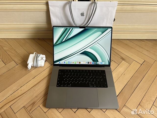 MacBook Pro 16 M1 Pro 16Gb 512Gb Ростест