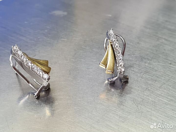 Аренда эксклюзивных ювелирных украшений из золота