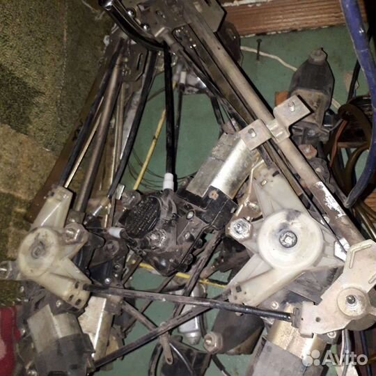 Стеклоподьемник на ваз 09 10 12 14калину