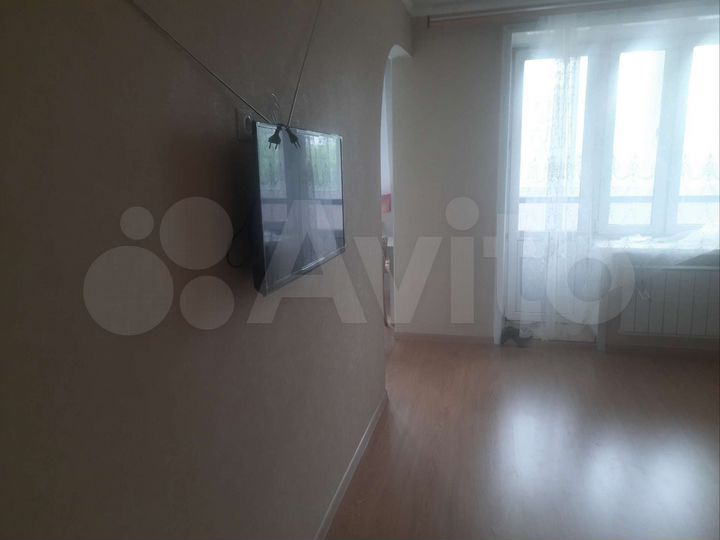 2-к. квартира, 54 м², 2/9 эт.