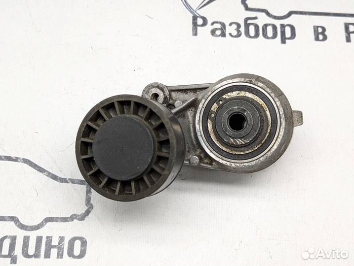 Натяжитель ремня w124 E-class 103.940