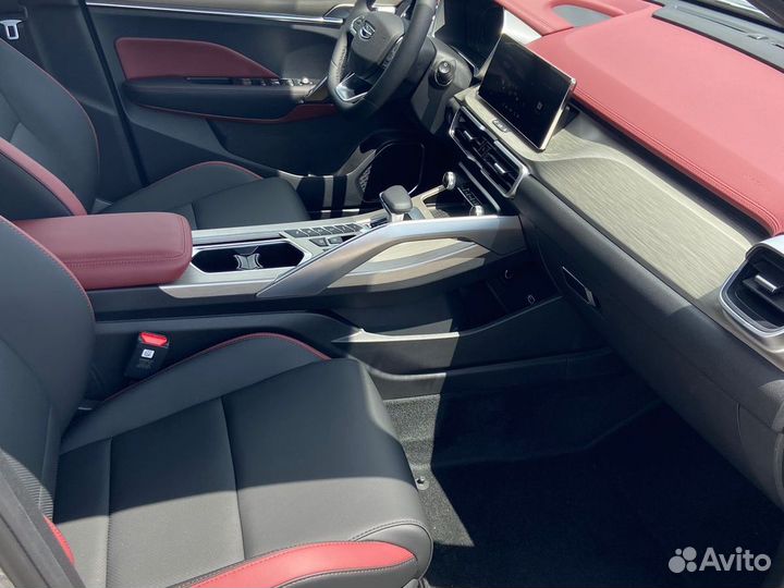 Geely Coolray 1.5 AMT, 2023