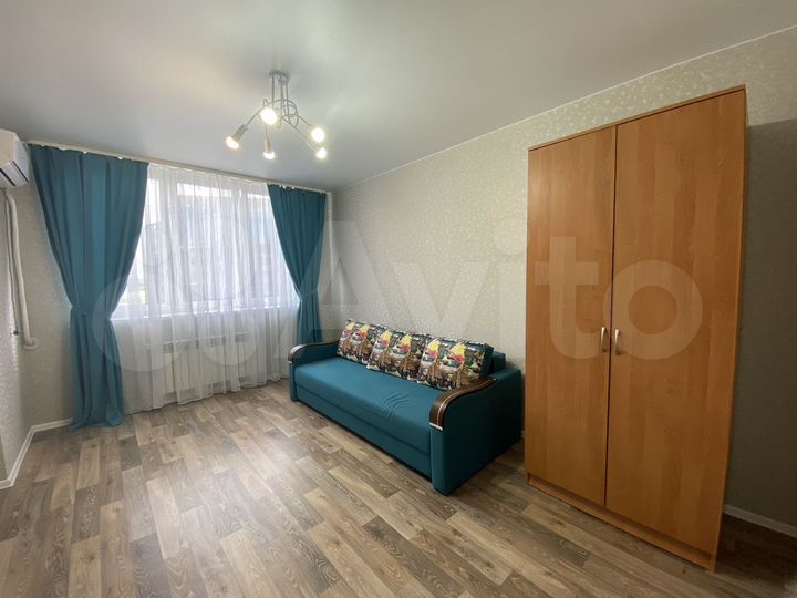 2-к. квартира, 65 м², 11/16 эт.