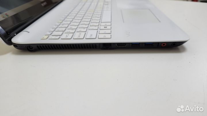 Ноутбук sony vaio 15.6