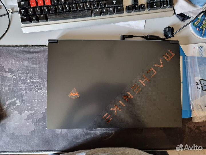 Мощный игровой ноутбук с подсветкой клавиатуры