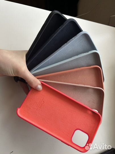 Чехол на iPhone 11