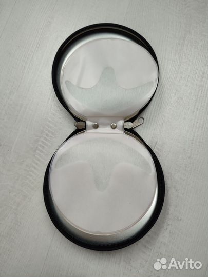 Футляр, кейс, чехол для CD дисков Mitsubishi