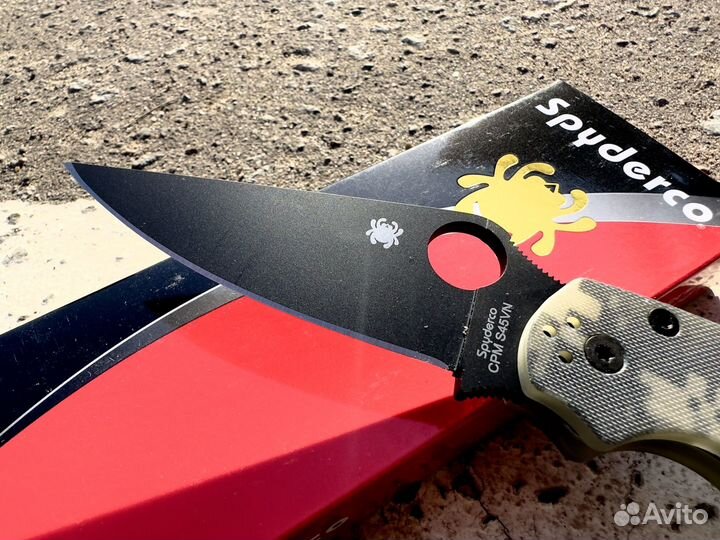 Spyderco Paramilitary 2 Black Camo C81gpcmobk2