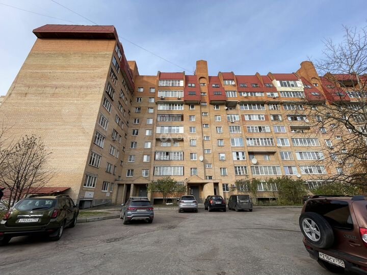 3-к. квартира, 63 м², 4/9 эт.