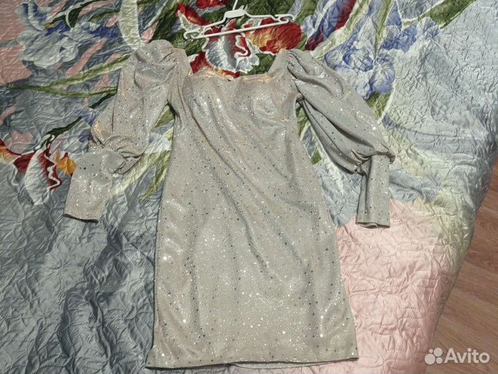 Коктейльное платье 42 44