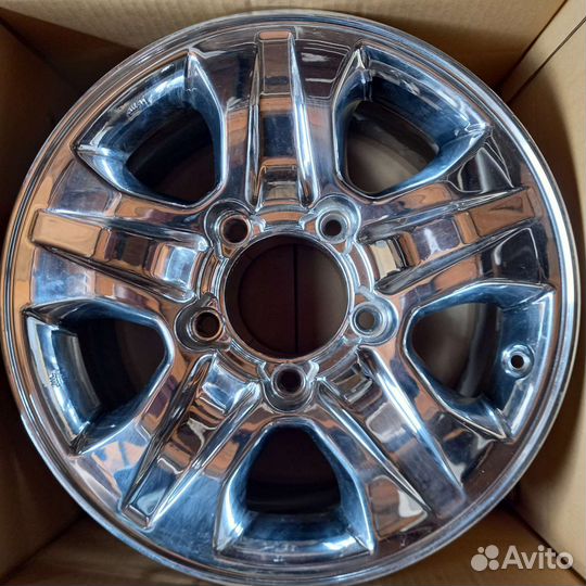 Диски литые хромированные на Toyota