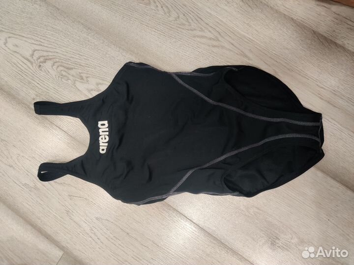 Arena купальник детский 8-9 лет