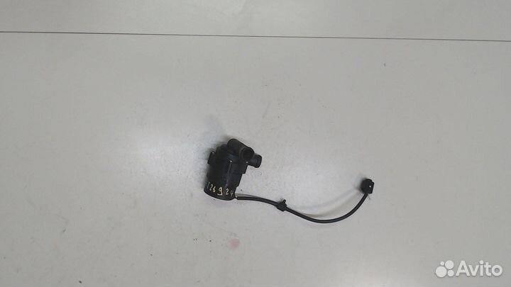 Насос водяной Land Rover Range Rover Sport, 2006