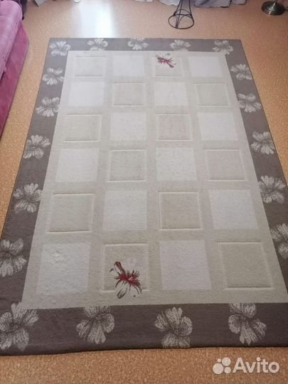 Ковер шерстяной