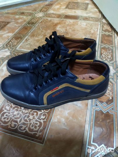 На доставке.Туфли Новые кожа р38-39