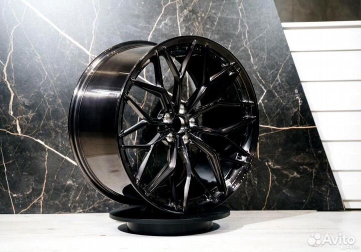 Кованые диски R22