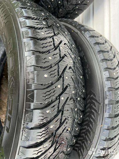 Nokian Tyres Hakkapeliitta 8 SUV 225/65 R17