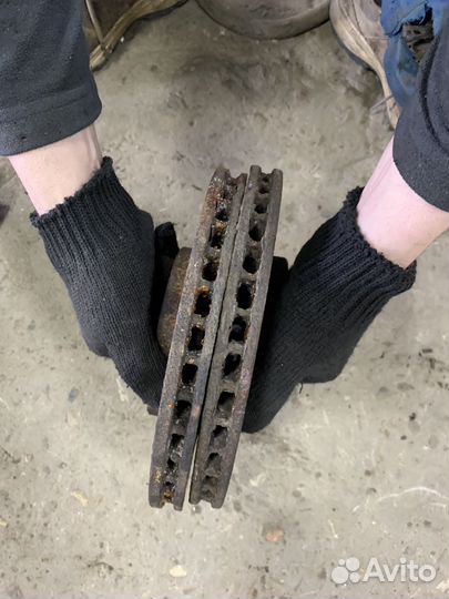 Диски тормозные передние Opel Astra G