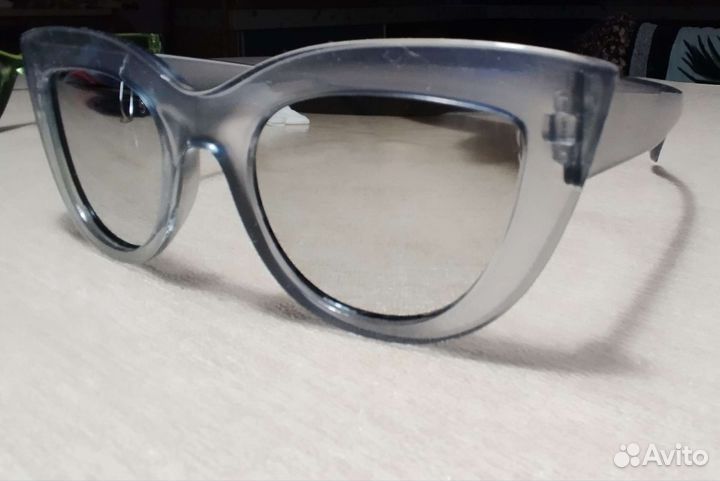 Солнцезащитные очки