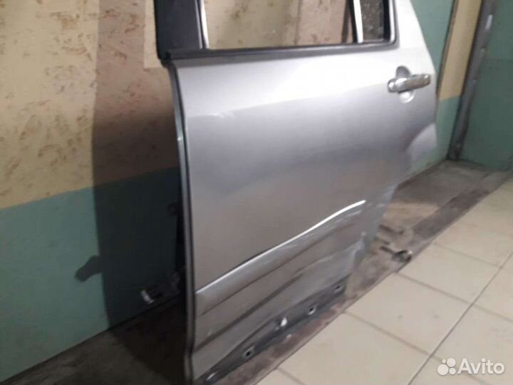 Дверь задняя левая на 