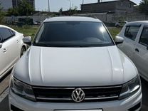 Volkswagen Tiguan 1.4 MT, 2019, 144 000 км, с пробегом, цена 1 980 000 руб.