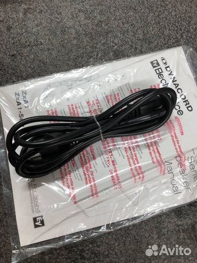 Сабвуфер electro voice ZxA1-SUB (арт. 272932)