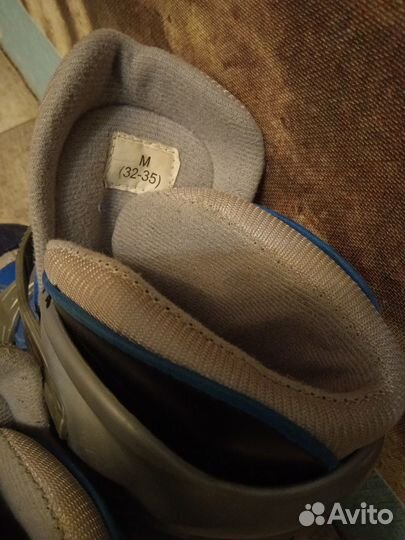 Коньки хоккейные 32-35 р