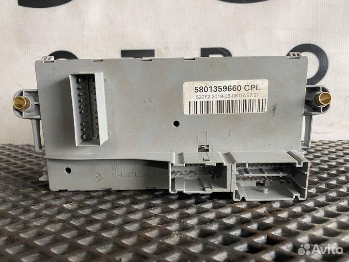 Блок предохранителей Iveco Daily 5801359660