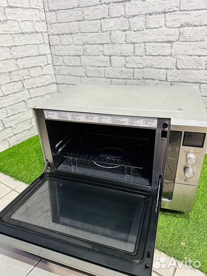 Микроволновая печь Panasonic NN-CS596S (60199)