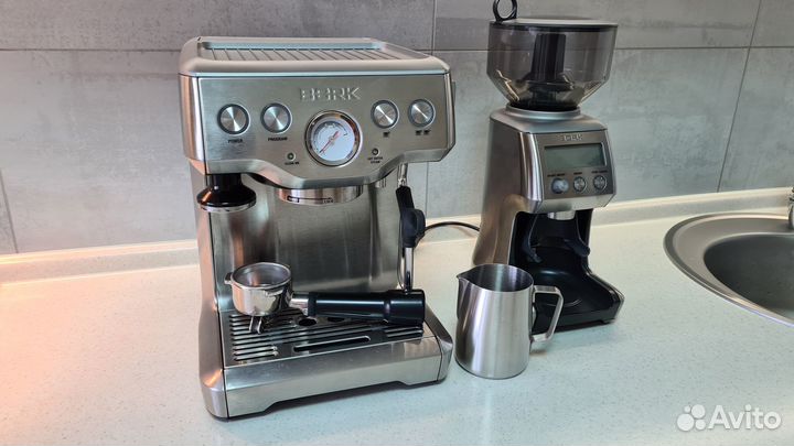 Кофеварка Bork c803 + Кофемолка Bork j801