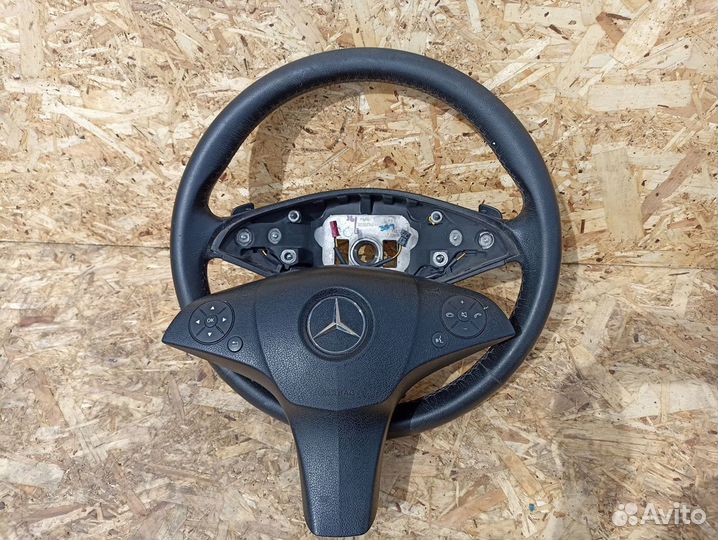 Руль в сборе Mercedes W204